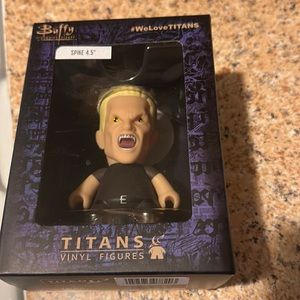 Titans Vinyl Figured Buffy the Vampire Slayer Spike